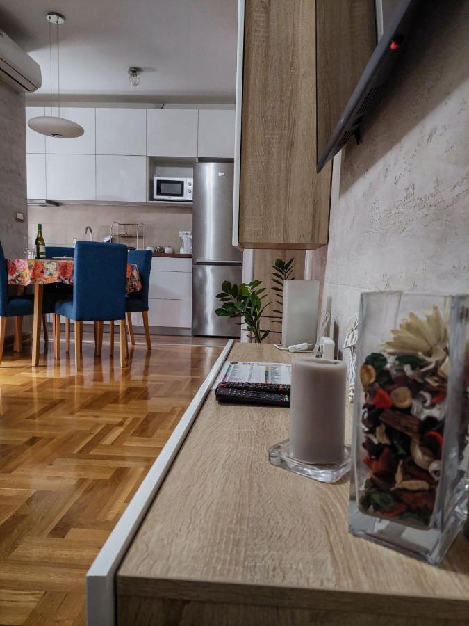 Flat Kosutnjak 9 Apartment *