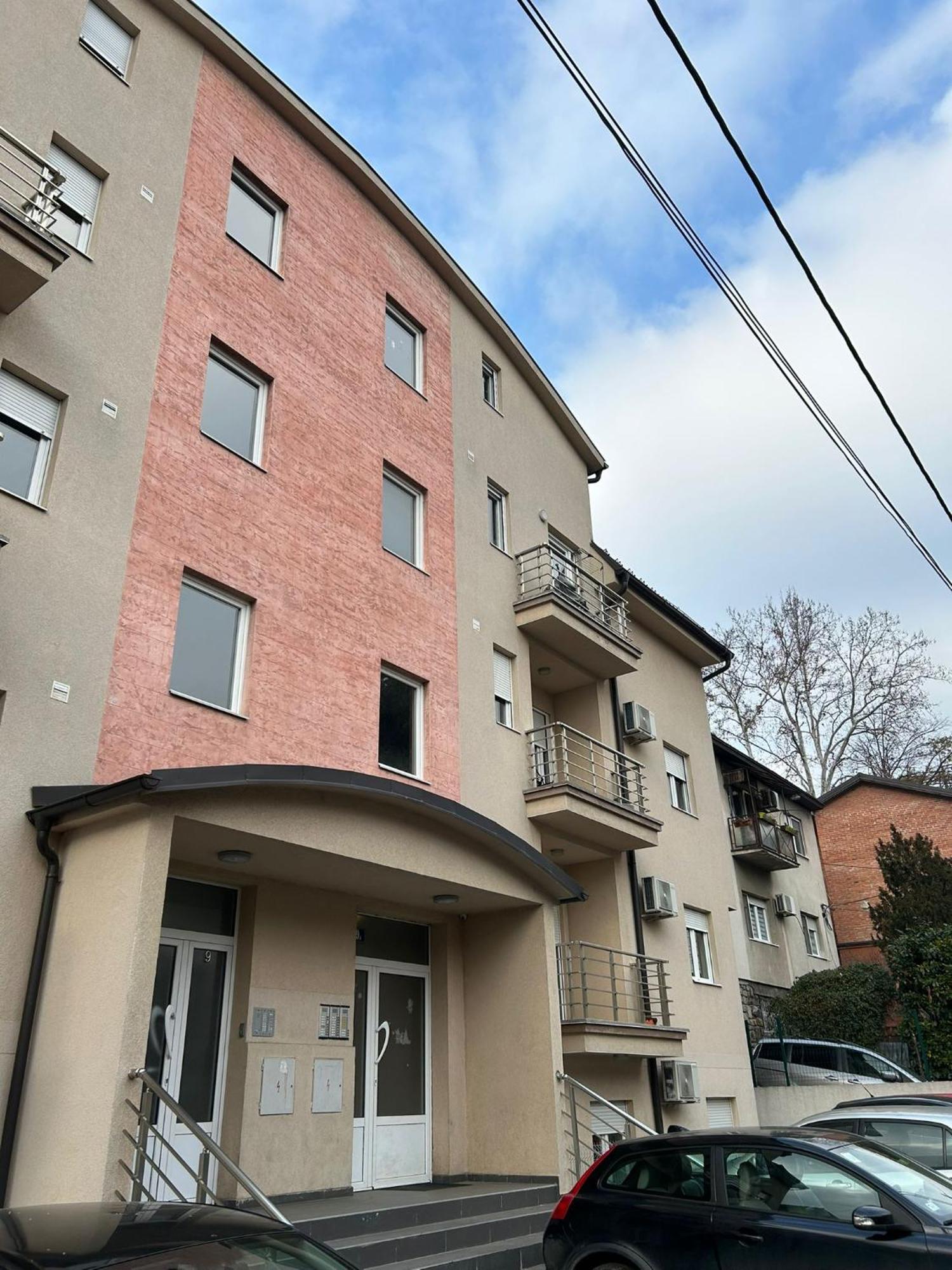 Flat Kosutnjak 9 *